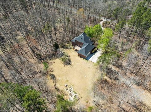 listing image 44
