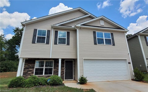 Homes For Rent - 4712 Black Forest Drive<br/> Guilford County, Greensboro, NC 27405