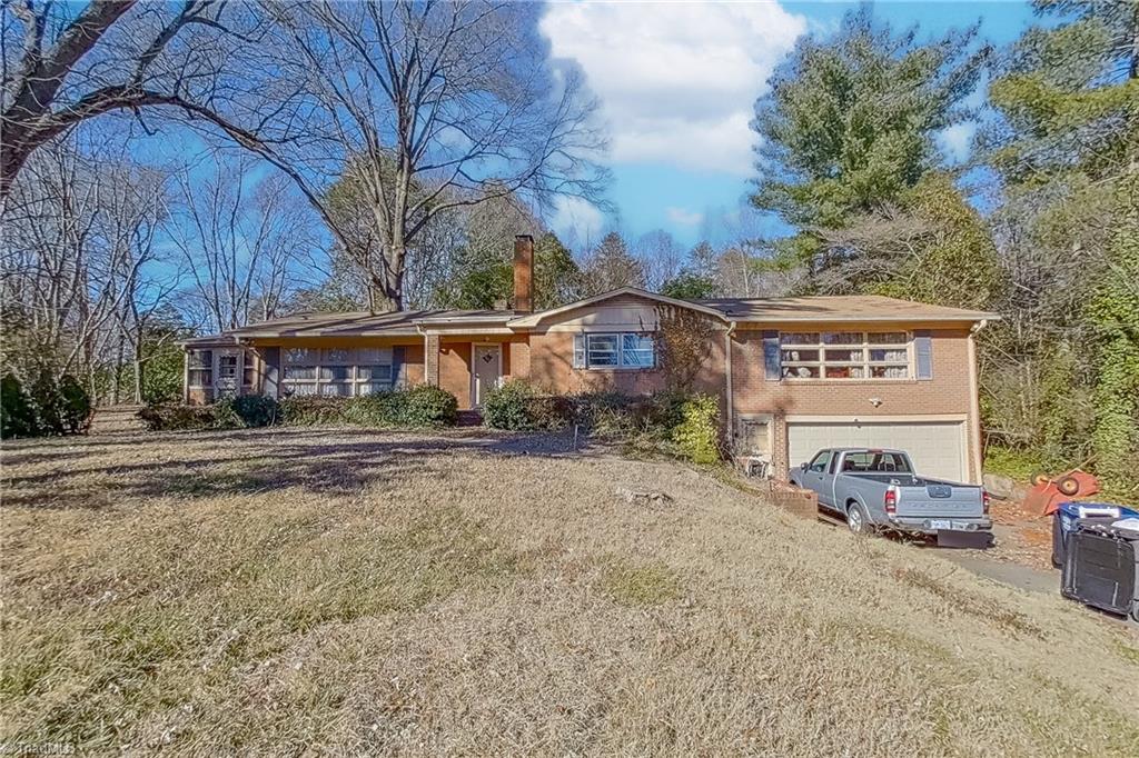 Photo 1 of 22 of 2521 Kingsgate Drive house