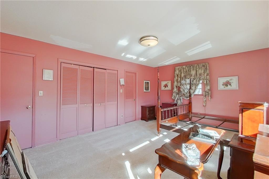 Photo 10 of 22 of 2521 Kingsgate Drive house