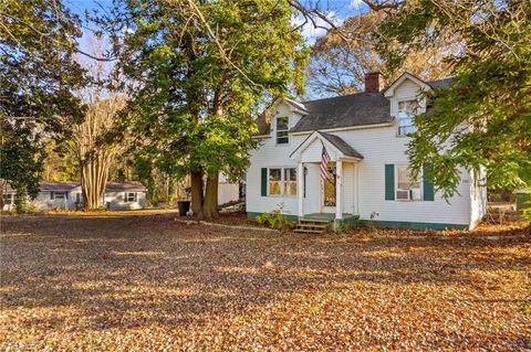 131 Loop Street Mocksville NC 27028