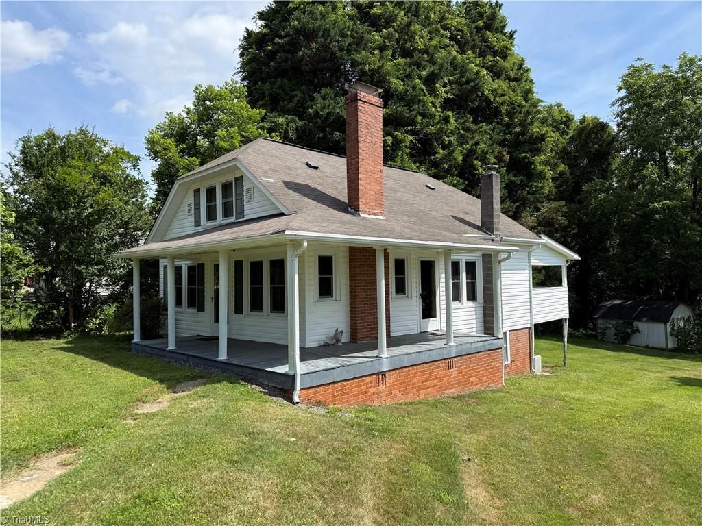Photo of 2788 Boone Trail, North Wilkesboro, NC 28659 (MLS # 1225232)