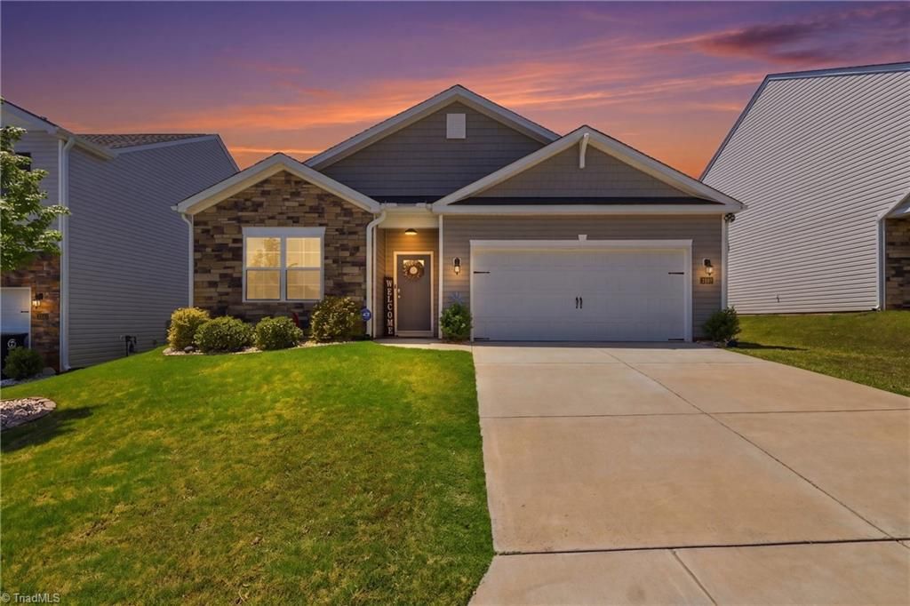 Photo of 4609 Reedy Creek Farm Circle, Greensboro, NC 27405 (MLS # 1218687)