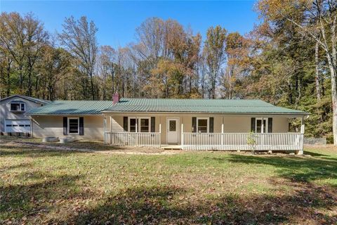 A home in Kernersville