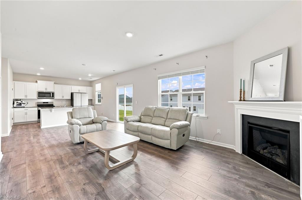 1420 Carisbrooke Drive