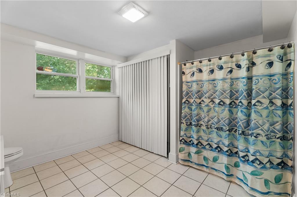 Clemmons, North Carolina 27012, United States, 3 Bedrooms Bedrooms, ,3 BathroomsBathrooms,Residential,Active,221633