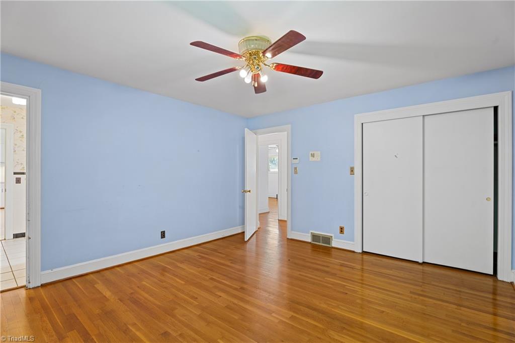 Clemmons, North Carolina 27012, United States, 3 Bedrooms Bedrooms, ,3 BathroomsBathrooms,Residential,Active,221633