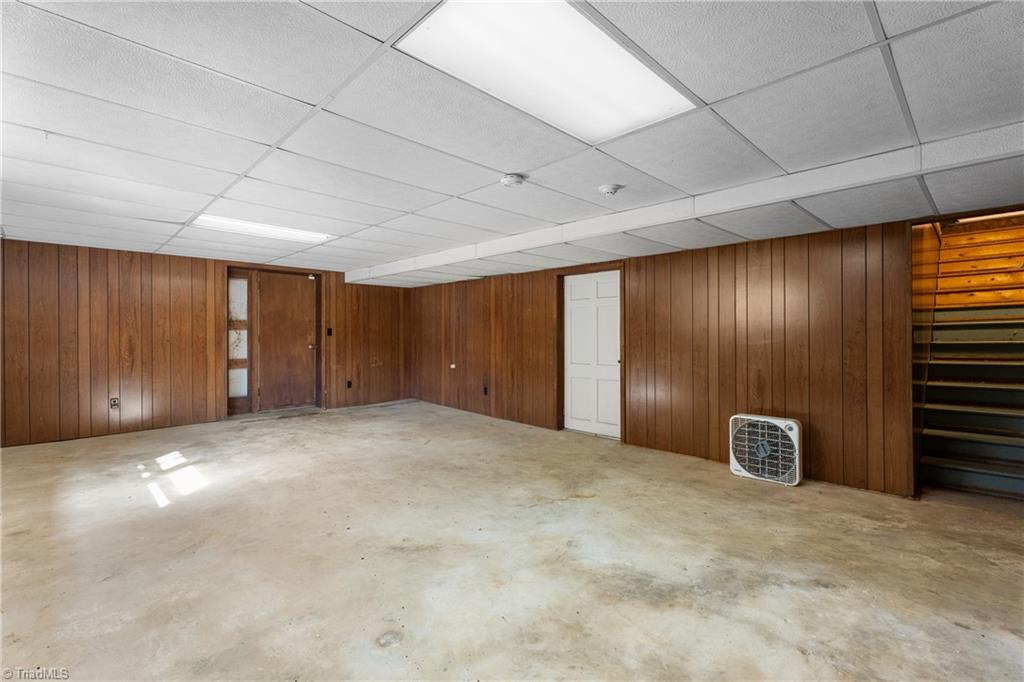 Clemmons, North Carolina 27012, United States, 3 Bedrooms Bedrooms, ,3 BathroomsBathrooms,Residential,Active,221633