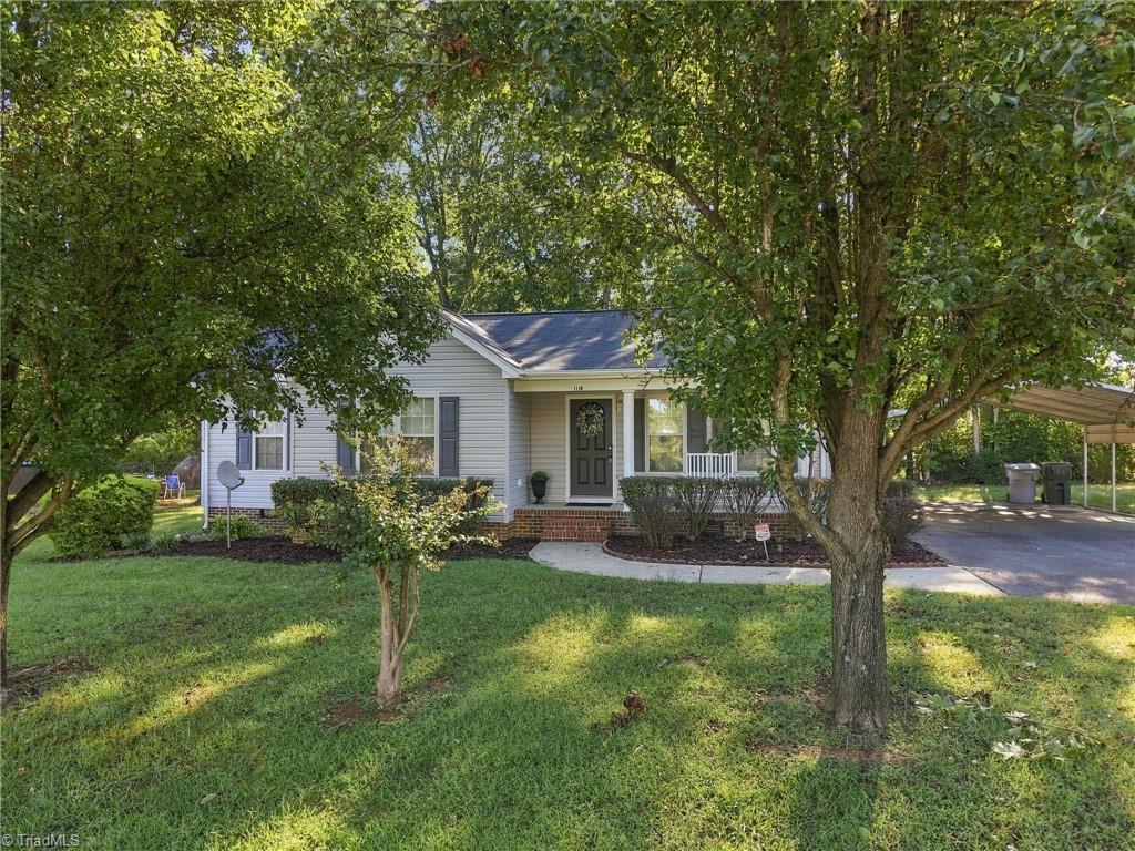 Photo of 1716 Pine Knoll Court, Asheboro, NC 27203 (MLS # 1237122)