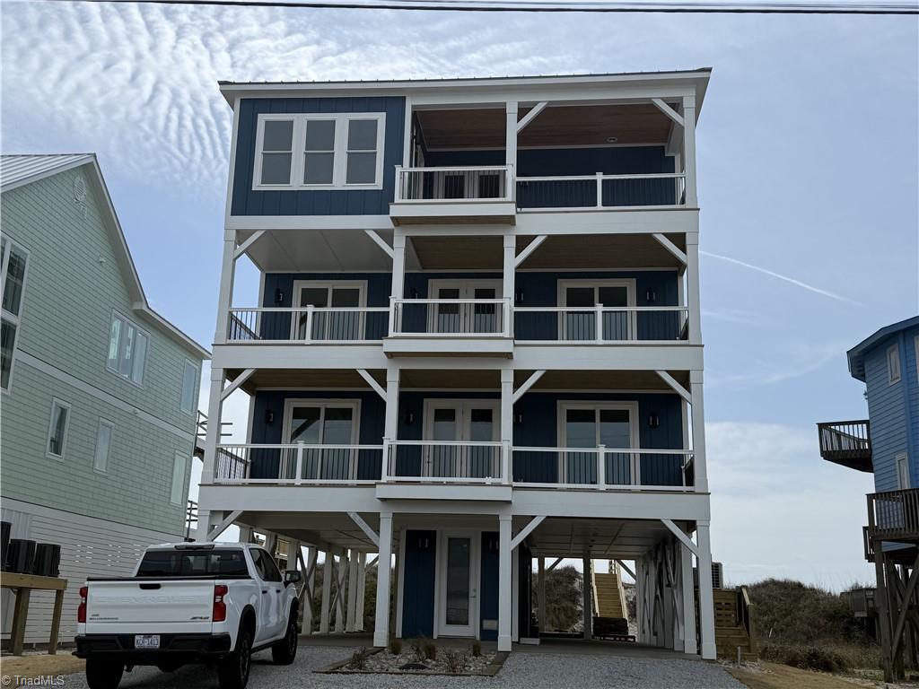 3048 Island Drive