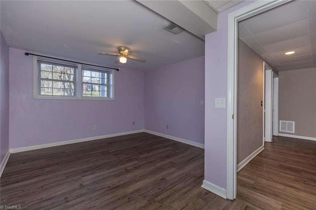 524 Mark Lane, North Wilkesboro, North Carolina image 34