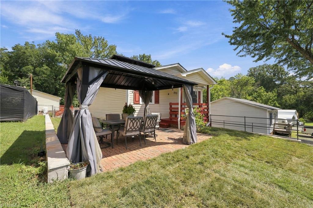 Photo of 1930 Wood Avenue, Burlington, NC 27215 (MLS # 1235943)