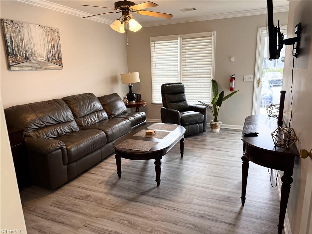 1327 Bailey Circle, High Point, North Carolina image 2