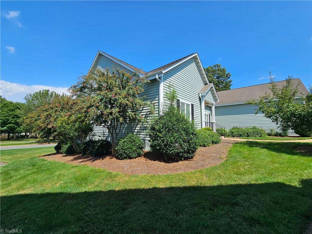 Photo of 381 Hollybrook Drive, Bermuda Run, NC 27006 (MLS # 1231520)