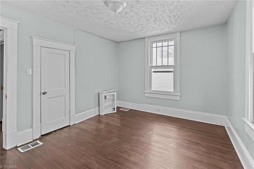 208 W Lafayette Street, Salisbury, North Carolina image 17