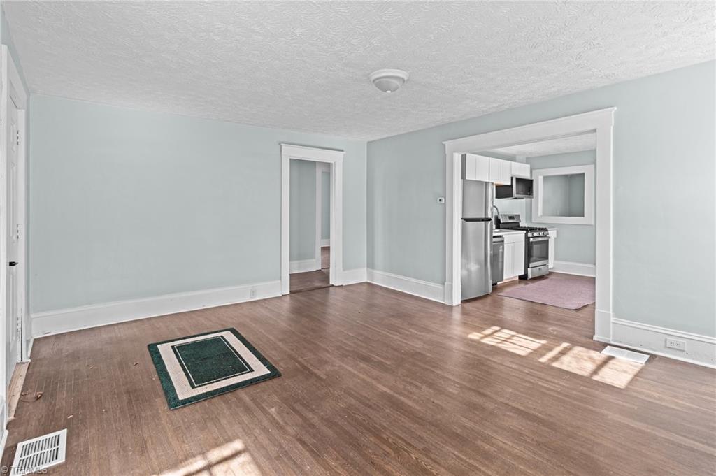 208 W Lafayette Street, Salisbury, North Carolina image 28