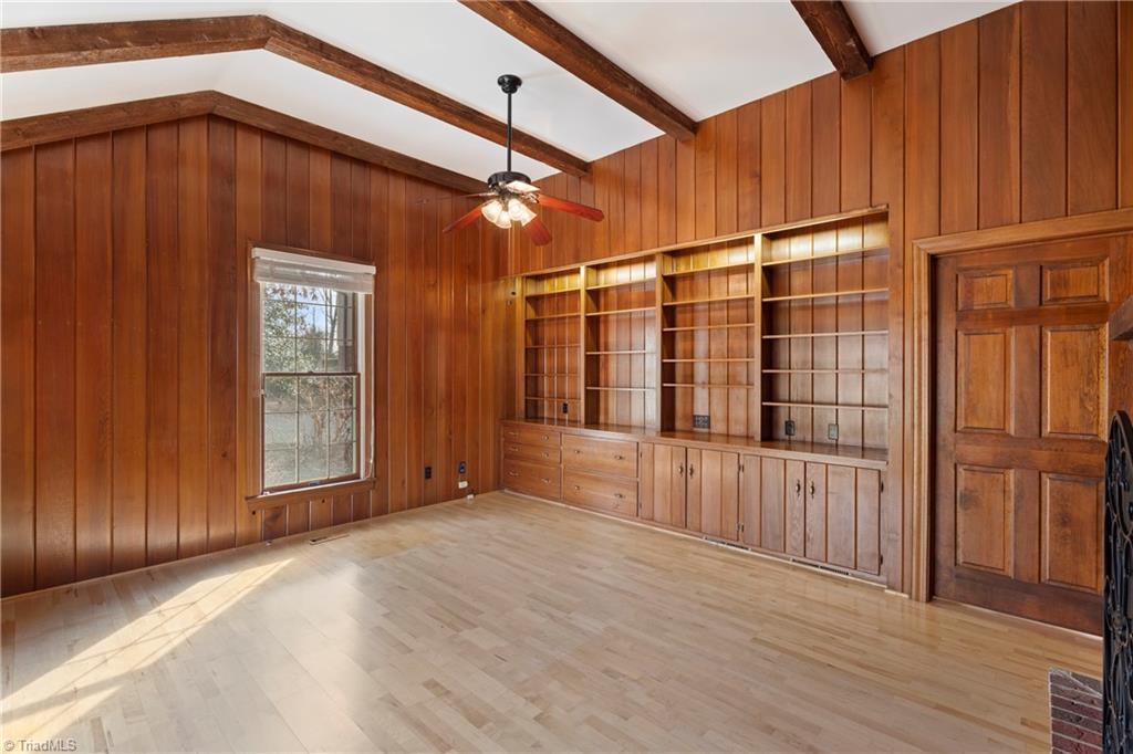 Winston-Salem, North Carolina 27104, United States, 3 Bedrooms Bedrooms, ,4 BathroomsBathrooms,Residential,Pending,1708