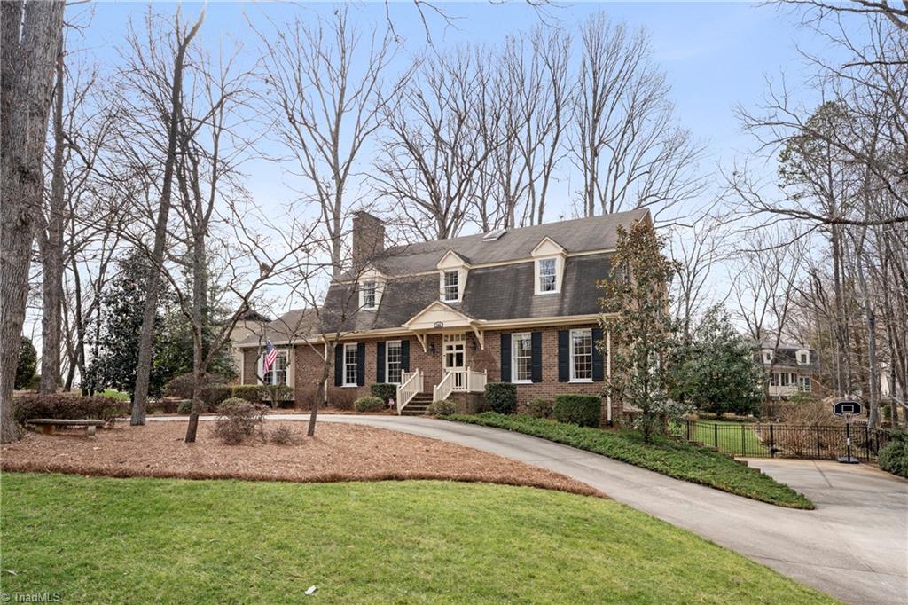 Winston-Salem, North Carolina 27104, United States, 3 Bedrooms Bedrooms, ,4 BathroomsBathrooms,Residential,Pending,1708