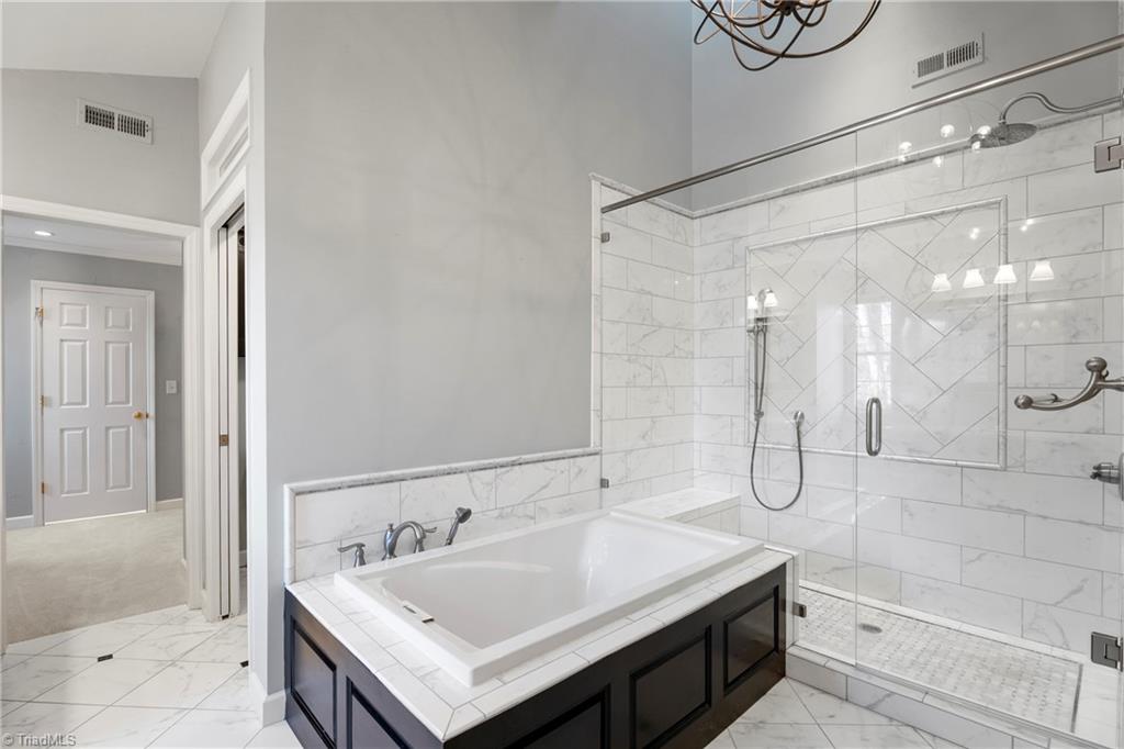 Winston-Salem, North Carolina 27104, United States, 3 Bedrooms Bedrooms, ,4 BathroomsBathrooms,Residential,Pending,1708