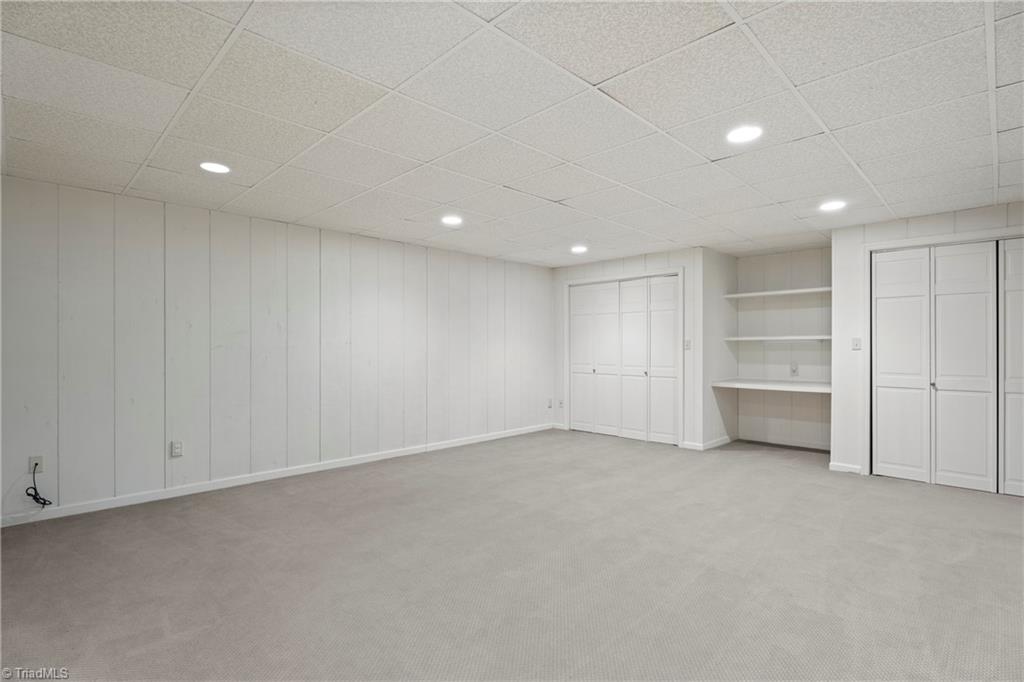 Winston-Salem, North Carolina 27104, United States, 3 Bedrooms Bedrooms, ,4 BathroomsBathrooms,Residential,Pending,1708