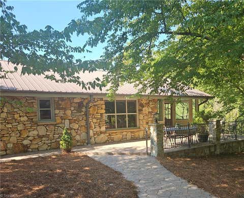 Homes For Sale - 1409 Good Hope Drive<br/> Stokes County, Walnut Cove, NC 27052