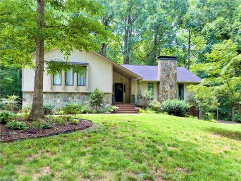 Homes For Sale - 2224 E Old Us Highway 421<br/> Yadkinville, NC 27055