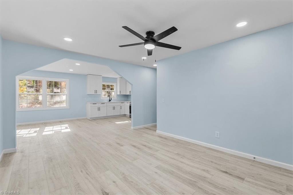 1707 N Chatham Avenue