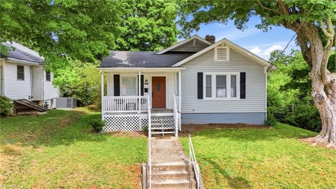 Homes For Sale - 2507 Stockton Street<br/> Winston-Salem, NC 27127