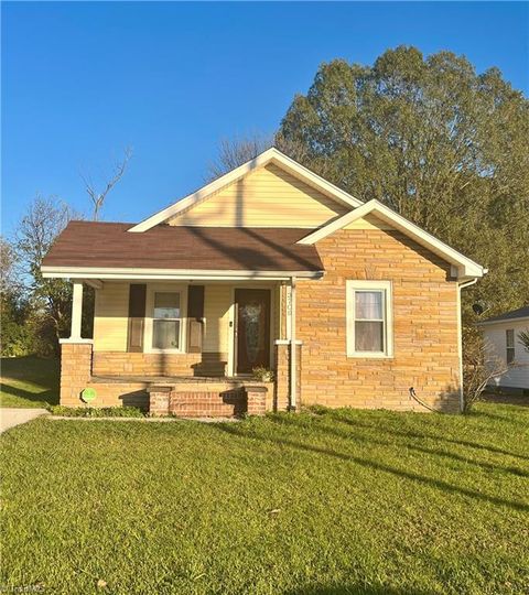 A home in Archdale