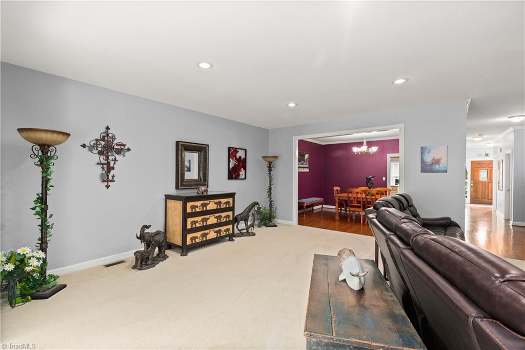 3746 Cardinal Downs Drive, Greensboro, North Carolina image 21