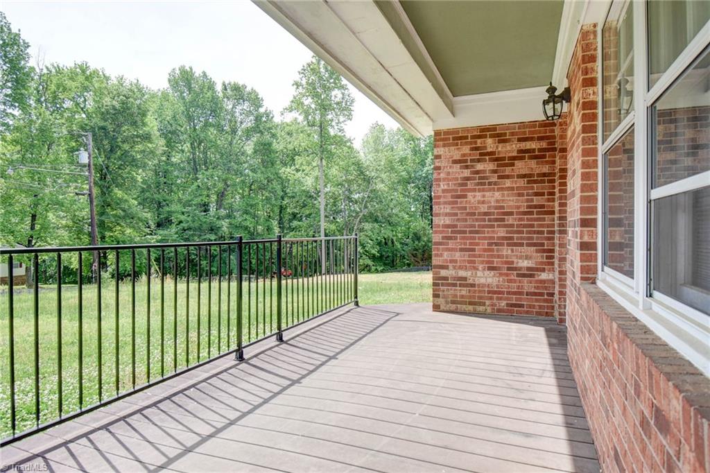 1002 Phineas Drive, Kernersville, North Carolina image 8