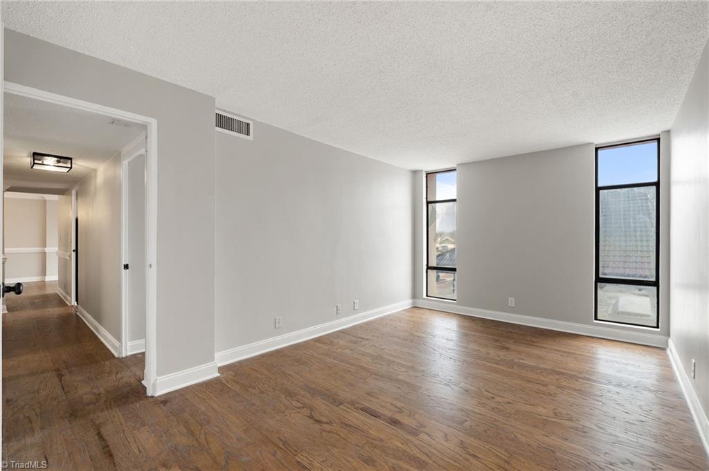 1101 N Elm Street #103, Greensboro, North Carolina image 17