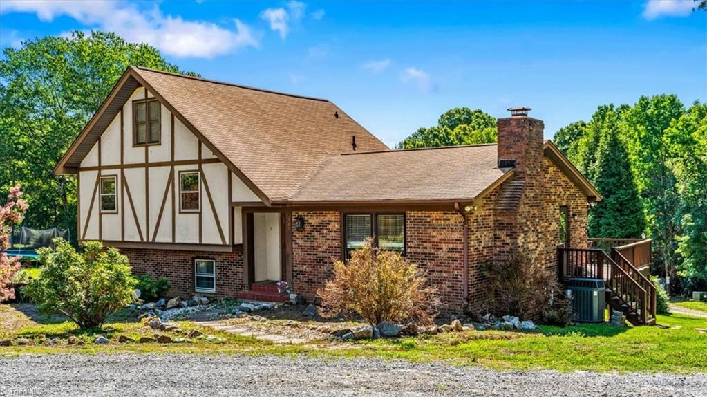 3236 NC Highway 150 E