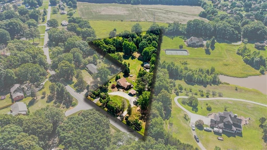 3236 NC Highway 150 E