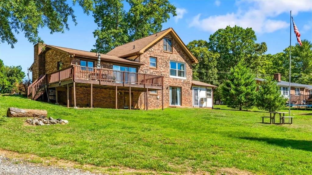 3236 NC Highway 150 E