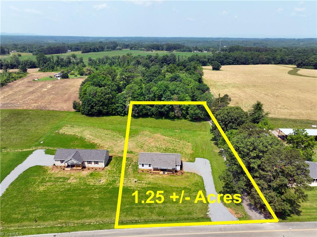 550 Kirby Bowman Road, Siloam, North Carolina image 2