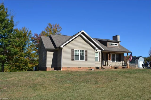 340 Price Street, photo 2 of 35