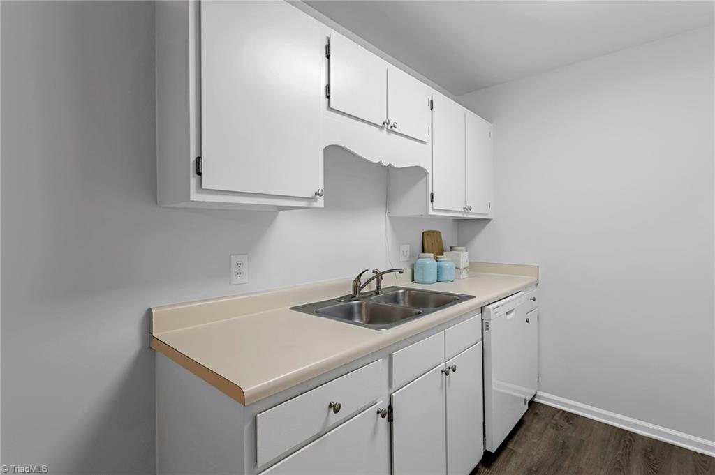 5619 Hornaday Road #D, Greensboro, North Carolina image 17