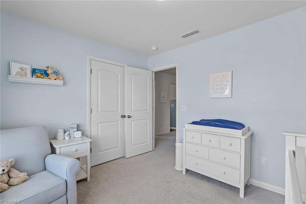 Winston-Salem, North Carolina 27103, United States, 3 Bedrooms Bedrooms, ,3 BathroomsBathrooms,Residential,Pending,76660