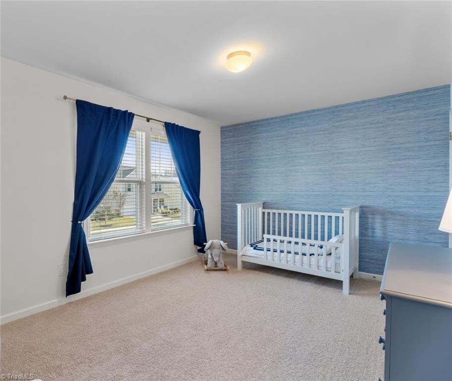 Winston-Salem, North Carolina 27103, United States, 3 Bedrooms Bedrooms, ,3 BathroomsBathrooms,Residential,Pending,76660