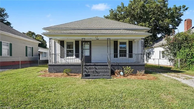 1114 Mill Avenue, photo 2 of 20