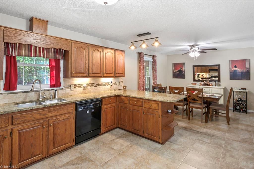 1371 Riverwood Drive, Lexington, North Carolina image 24