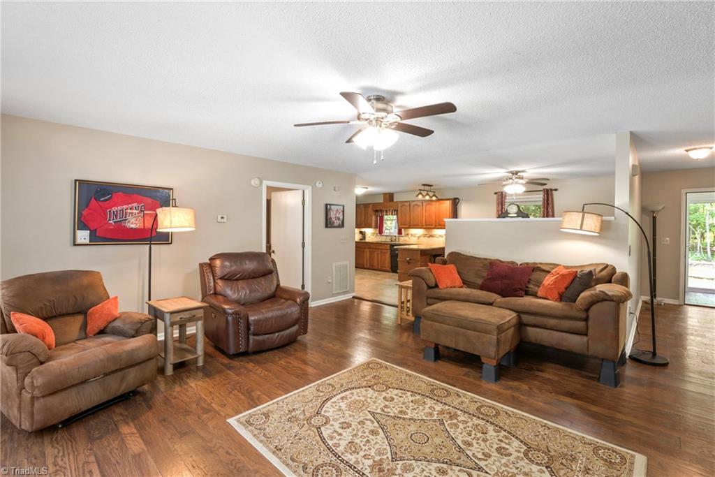1371 Riverwood Drive, Lexington, North Carolina image 20