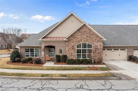 Townhouse For Sale - 324 Olsen Drive<br/> Elon, NC 27244