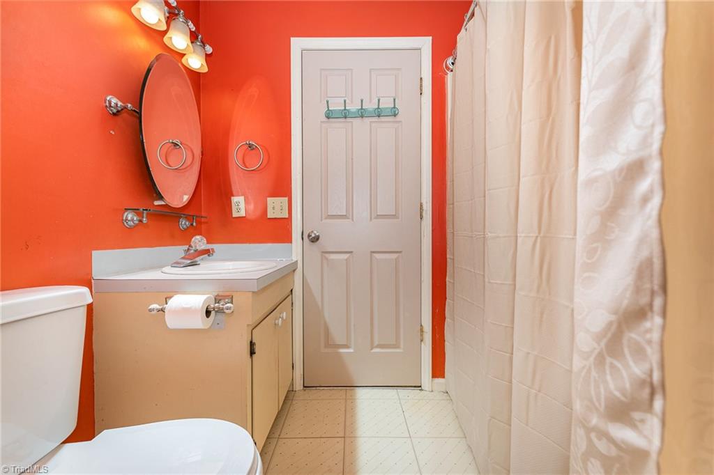 2161 Rivermeade Drive, High Point, North Carolina image 22