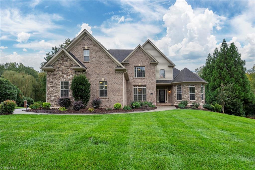 3644 Forsythia Trail