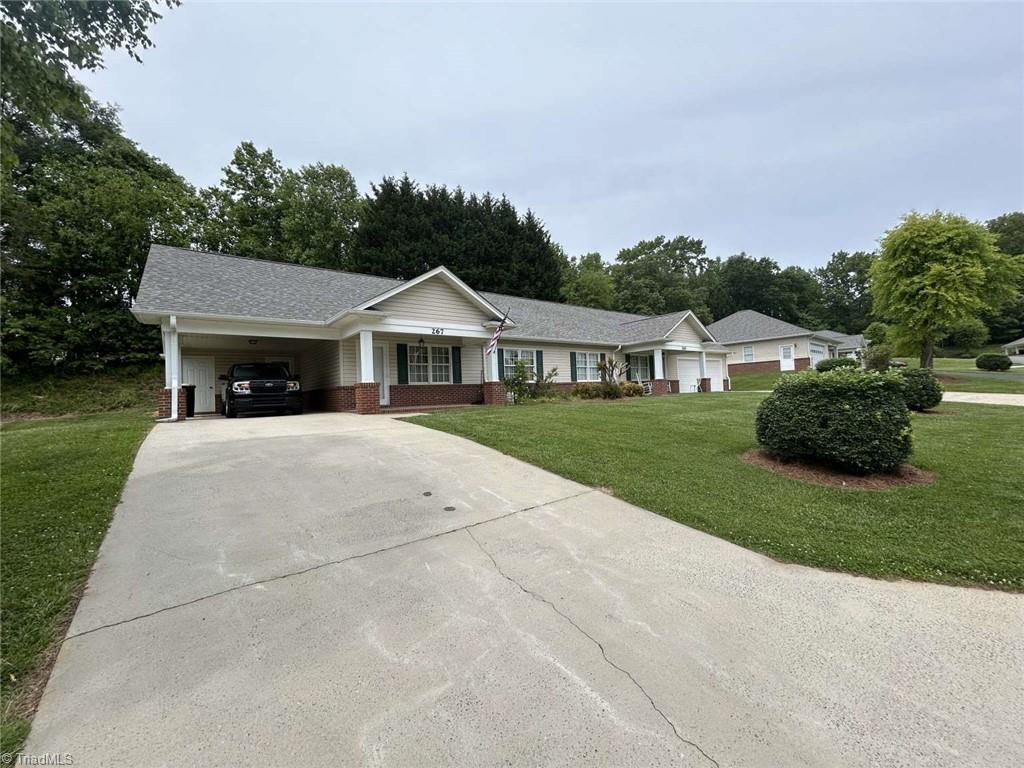 267 S Boyles Street, Pilot Mountain, North Carolina image 2