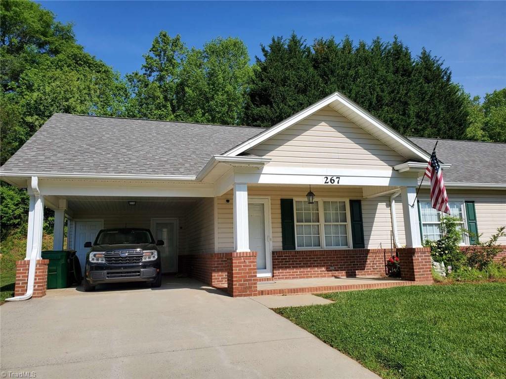 267 S Boyles Street, Pilot Mountain, North Carolina image 1