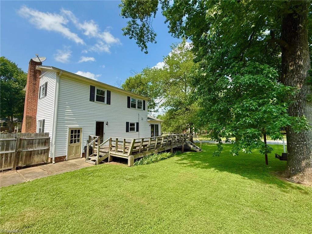 Greensboro, North Carolina 27407, United States, 3 Bedrooms Bedrooms, ,3 BathroomsBathrooms,Residential,Pending,168599