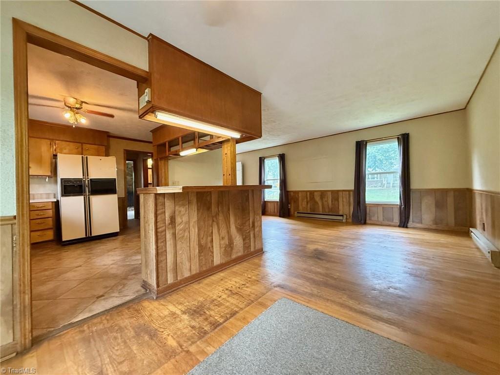 Greensboro, North Carolina 27407, United States, 3 Bedrooms Bedrooms, ,3 BathroomsBathrooms,Residential,Pending,168599